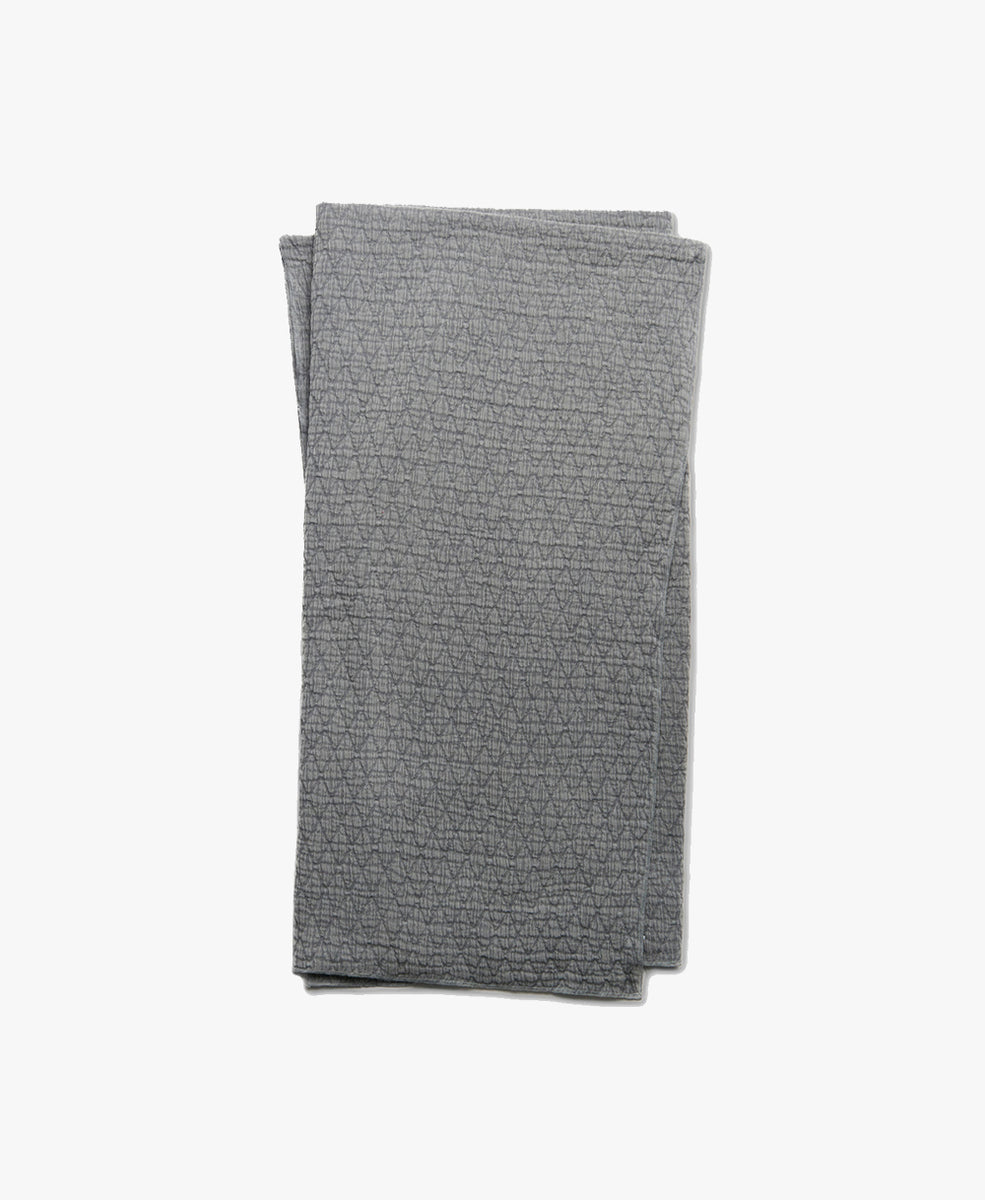 ED Ellen DeGeneres Crafted by Loloi Alta Throw Blanket